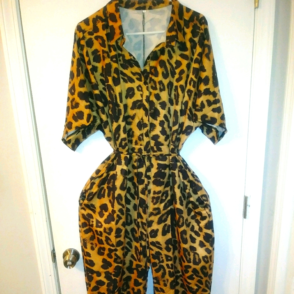 Jumpsuit/Romper